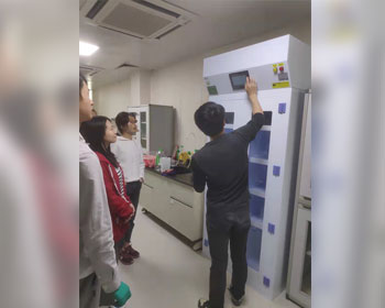 珠海格xx生物科技有限公司使用凈氣型儲(chǔ)藥柜案例