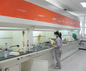 減少通風(fēng)柜化學(xué)操作職業(yè)暴露的三個(gè)注意事項(xiàng)